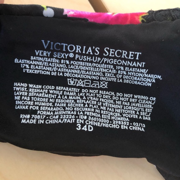 Victoria secret very sexy Push-up Bra - Picture 6 of 6